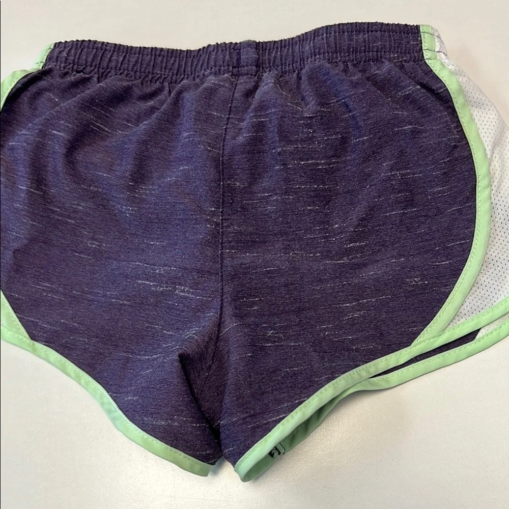 Girl's nike Shorts‎